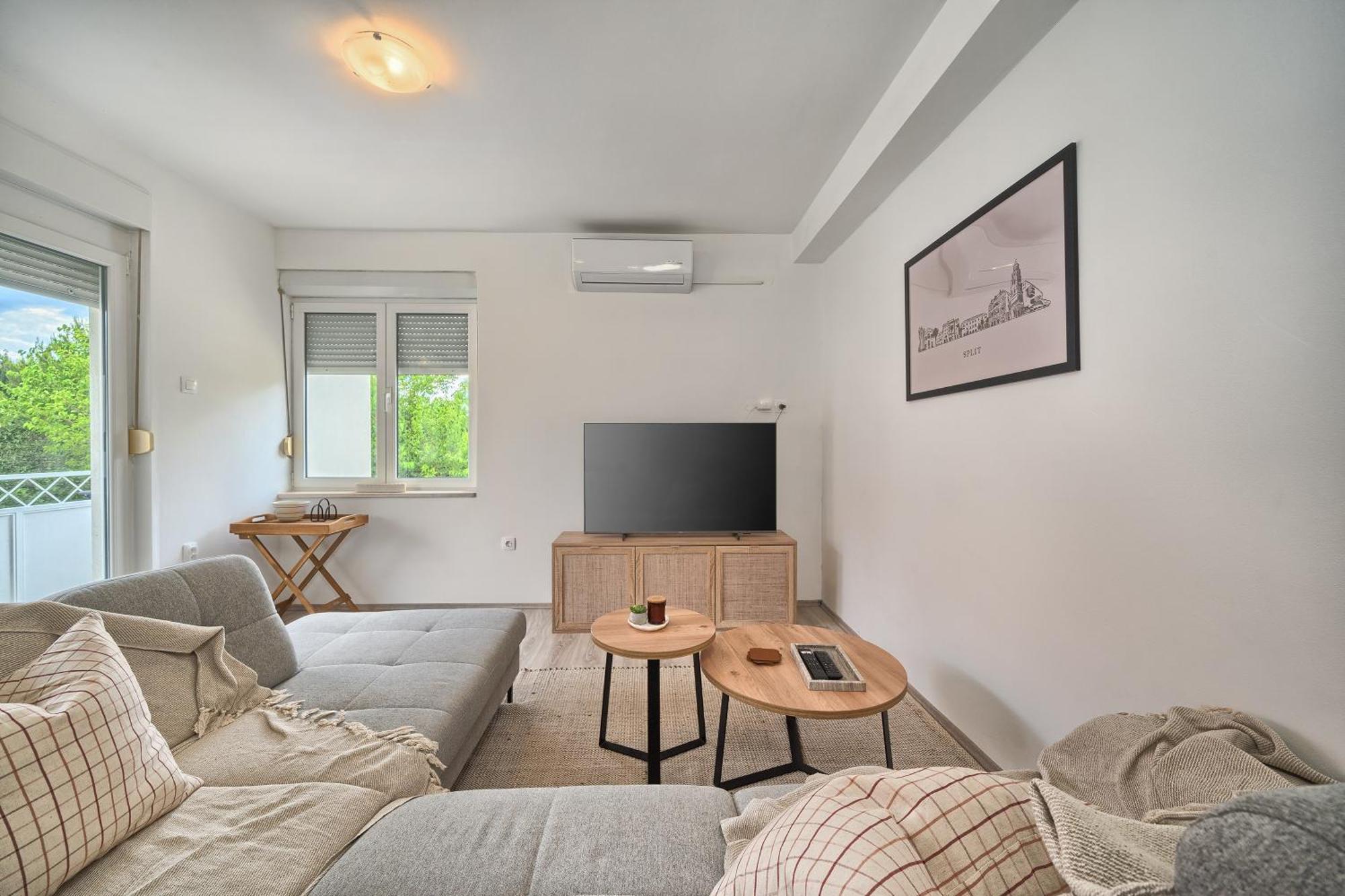 Adriatic Retreat Meje, 4 Min Walk To The Beach Split Exterior photo