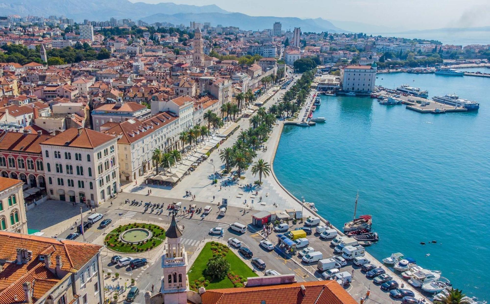 Adriatic Retreat Meje, 4 Min Walk To The Beach Split Exterior photo